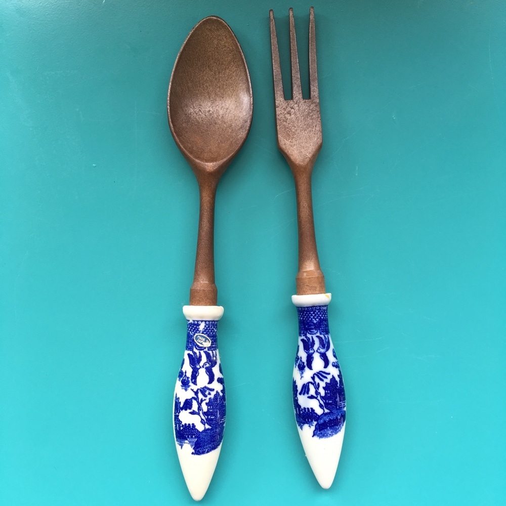 🌻Vintage Delft Blue Ceramic Wooden Utsensil Set